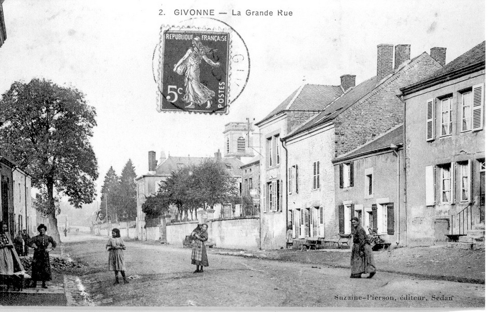 GIVONNE   La Grande Rue (13)