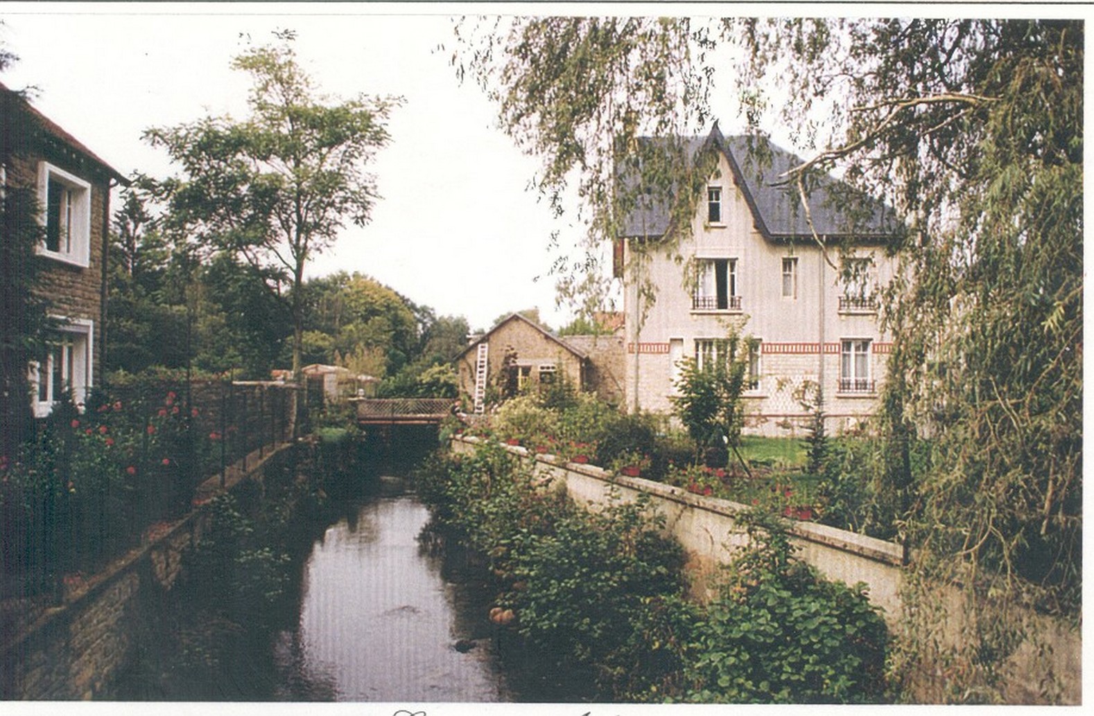 GIVONNE   Le Ruisseau (5)